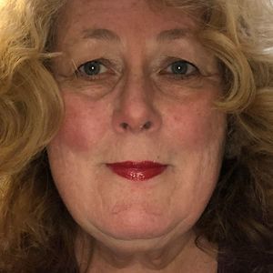 Meet your Posher, Debra